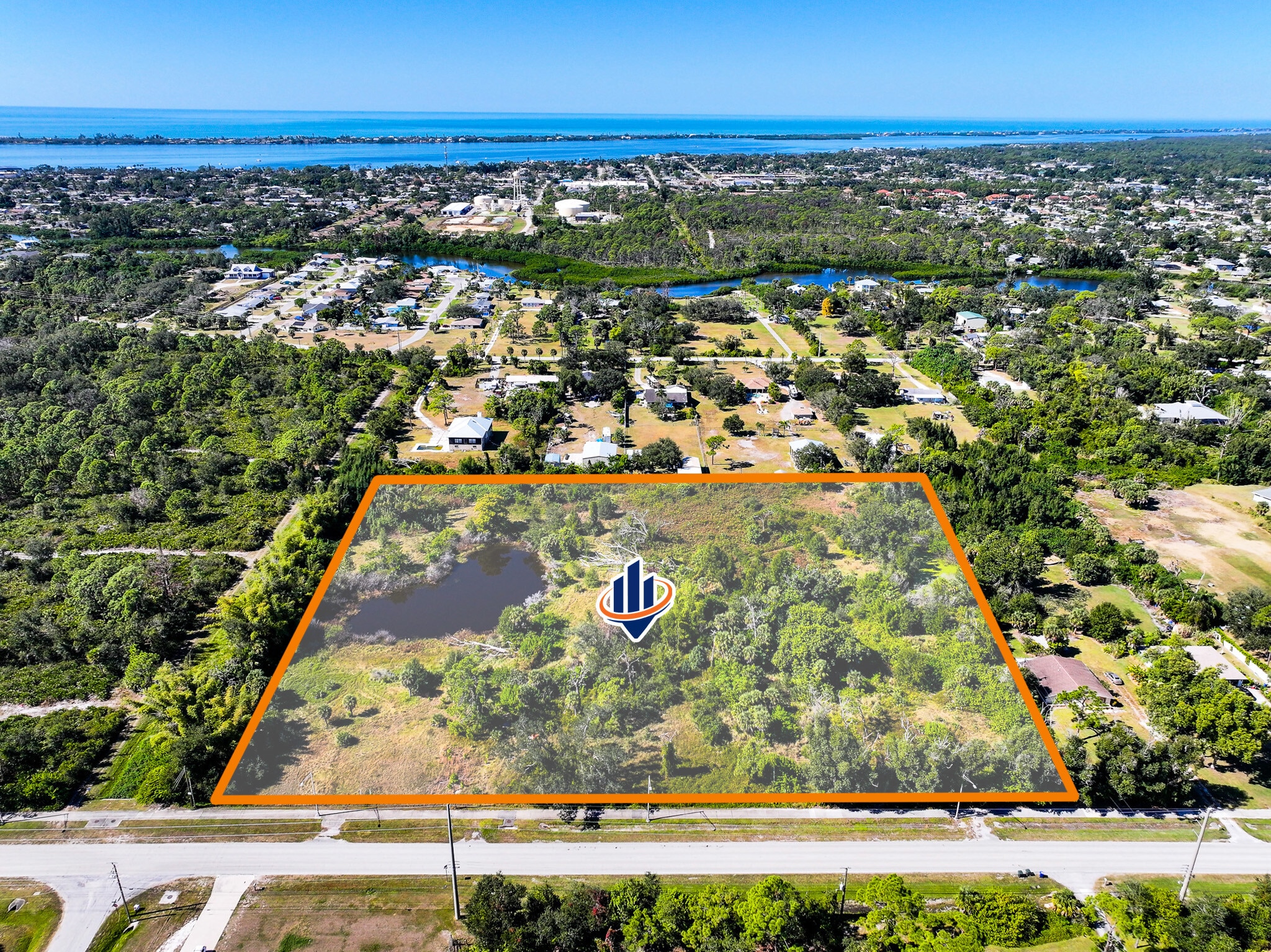 330-380 N Pine St, Englewood, FL for Sale