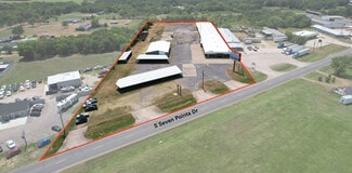 Seven Points, TX Warehouse - 533 S Seven Points Dr