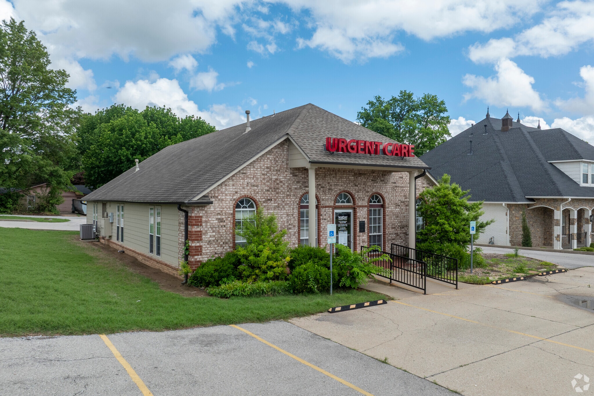 11717 S Memorial Dr, Bixby, OK for Sale