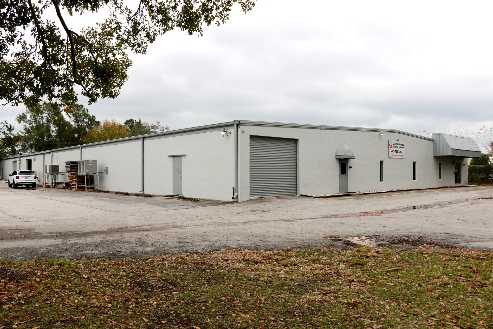 645 Hickman Cir Sanford, FL 32771 Industrial Property for Sale on