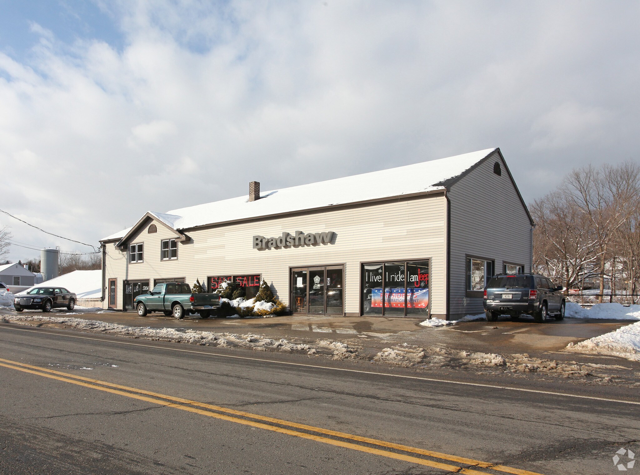 554 Main St, Oakville, CT for Rent