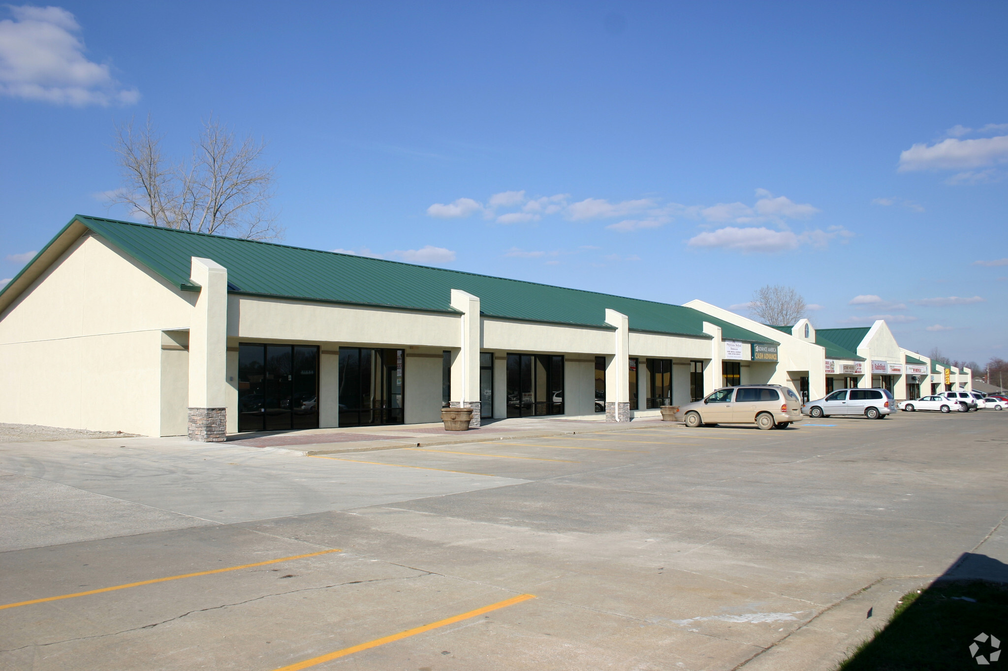 1703-1745 E Ohio St, Clinton, MO for Sale