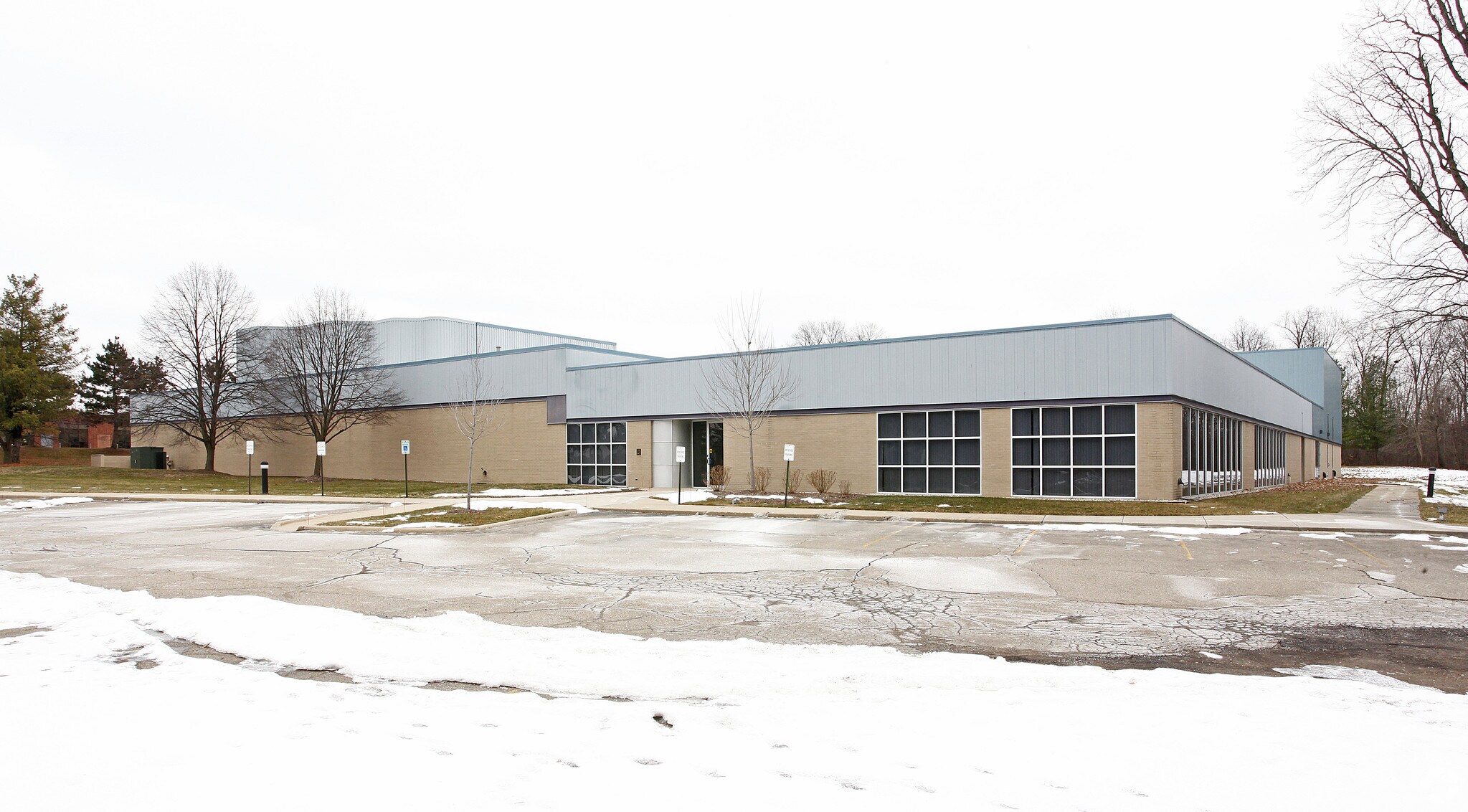 5075 Venture Dr, Ann Arbor, MI for Sale