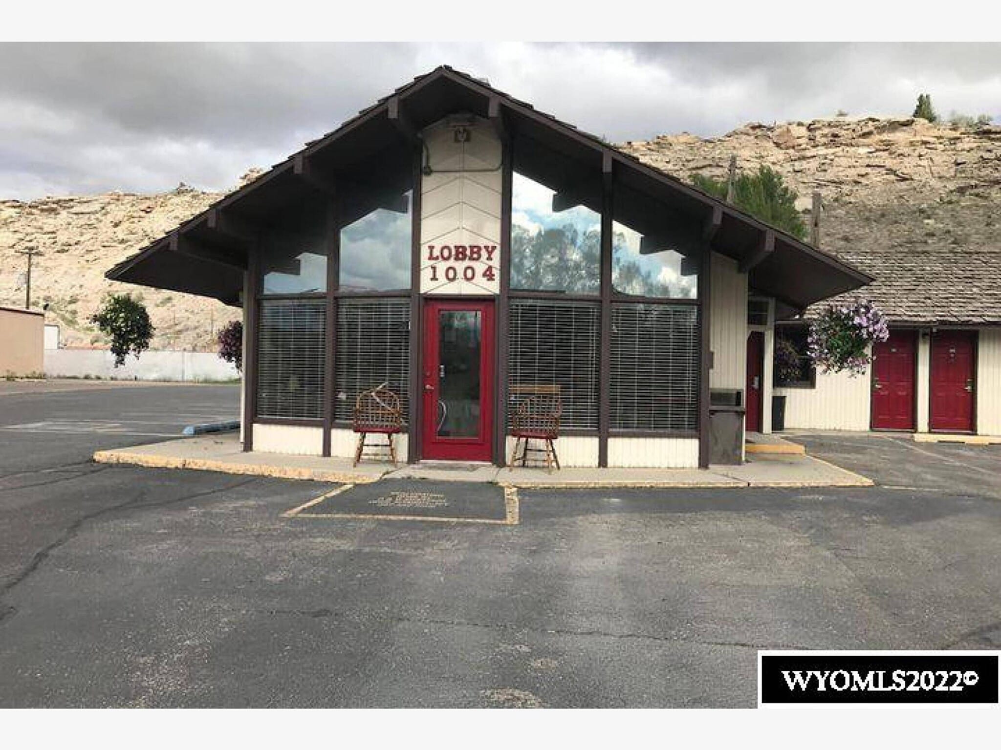 1004 Dewar Dr, Rock Springs, WY for Sale