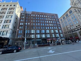 Cleveland, OH Apartments - 140 Public Sq