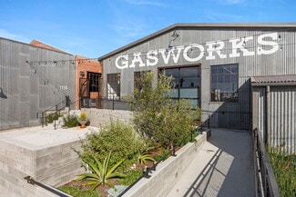 Ventura, CA Retail - 1133-1199 E Thompson Blvd