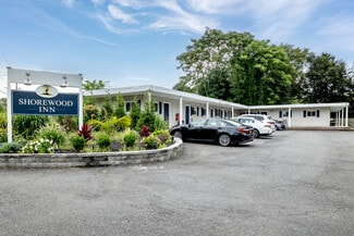 Riverhead, NY Hospitality - 1399 Main Road