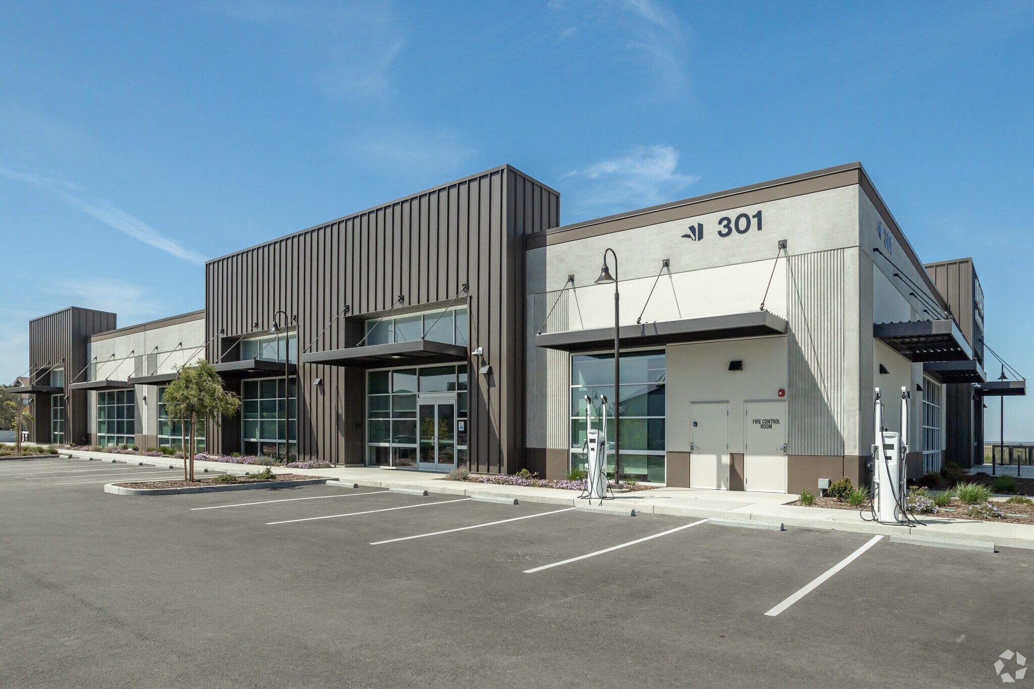 301 Mace Blvd, Davis, CA for Rent