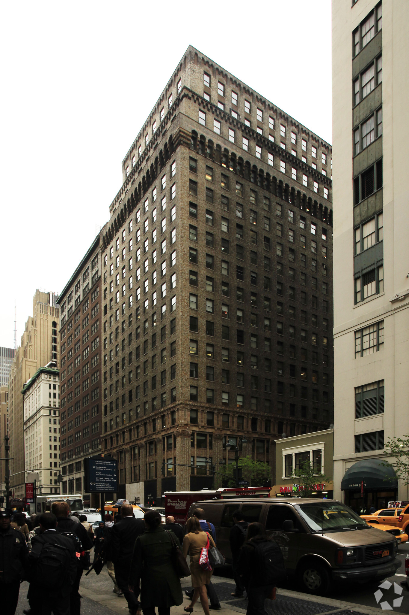 463 Seventh Ave, New York, NY for Rent