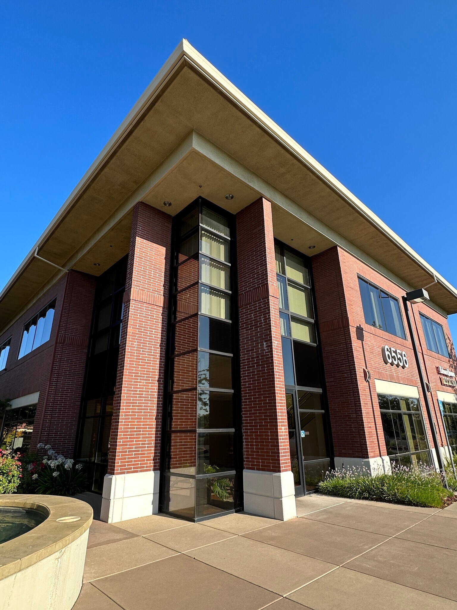 6556 Blvd Rocklin, CA 95765 Office Property for Sale on