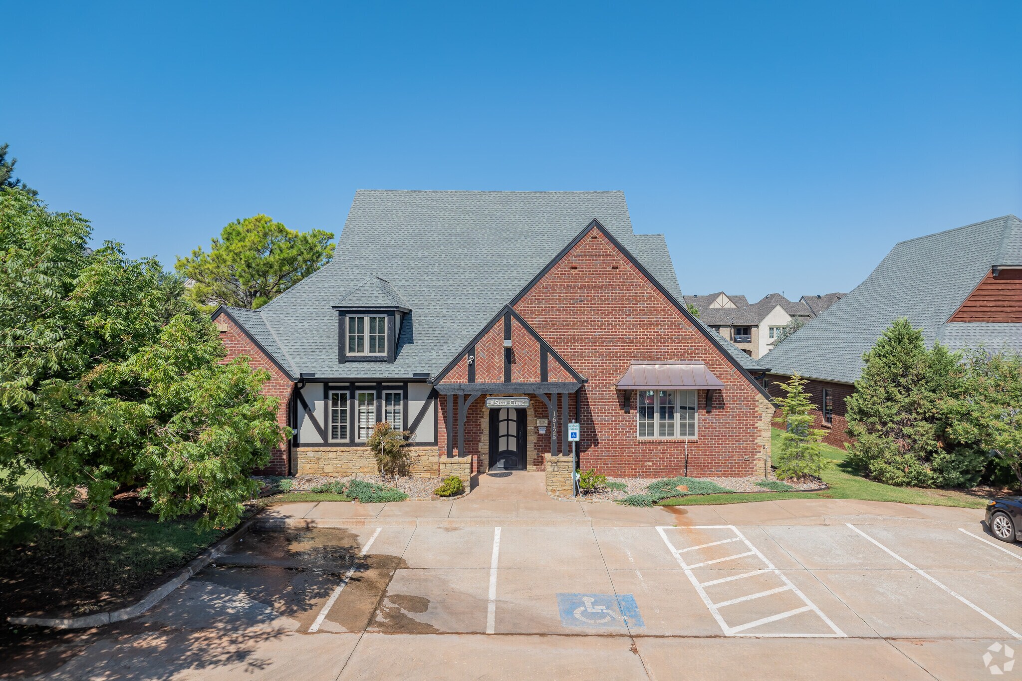 16125 N May Ave, Edmond, OK for Sale
