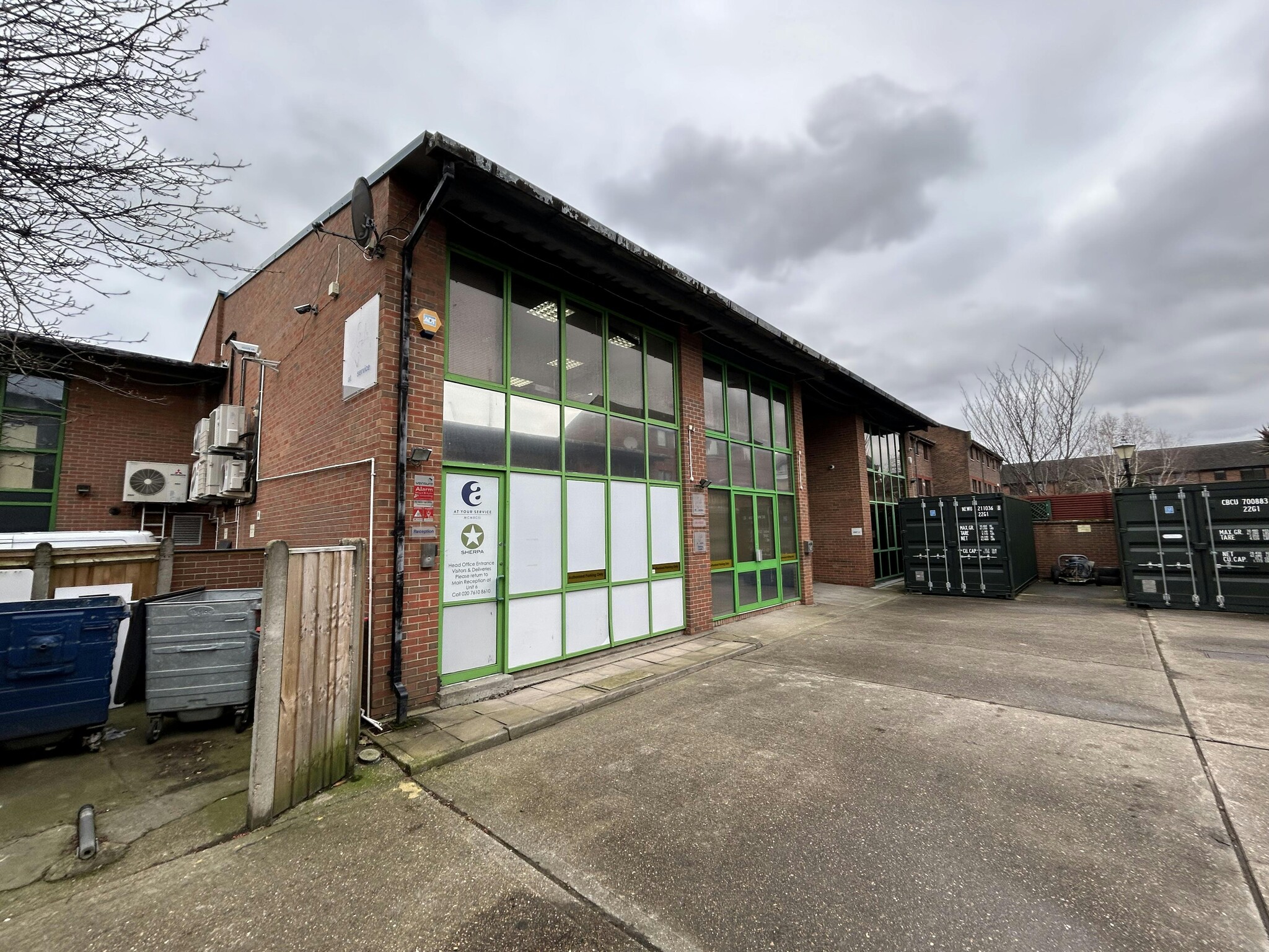 23A Bagleys Ln, London, LND for Sale