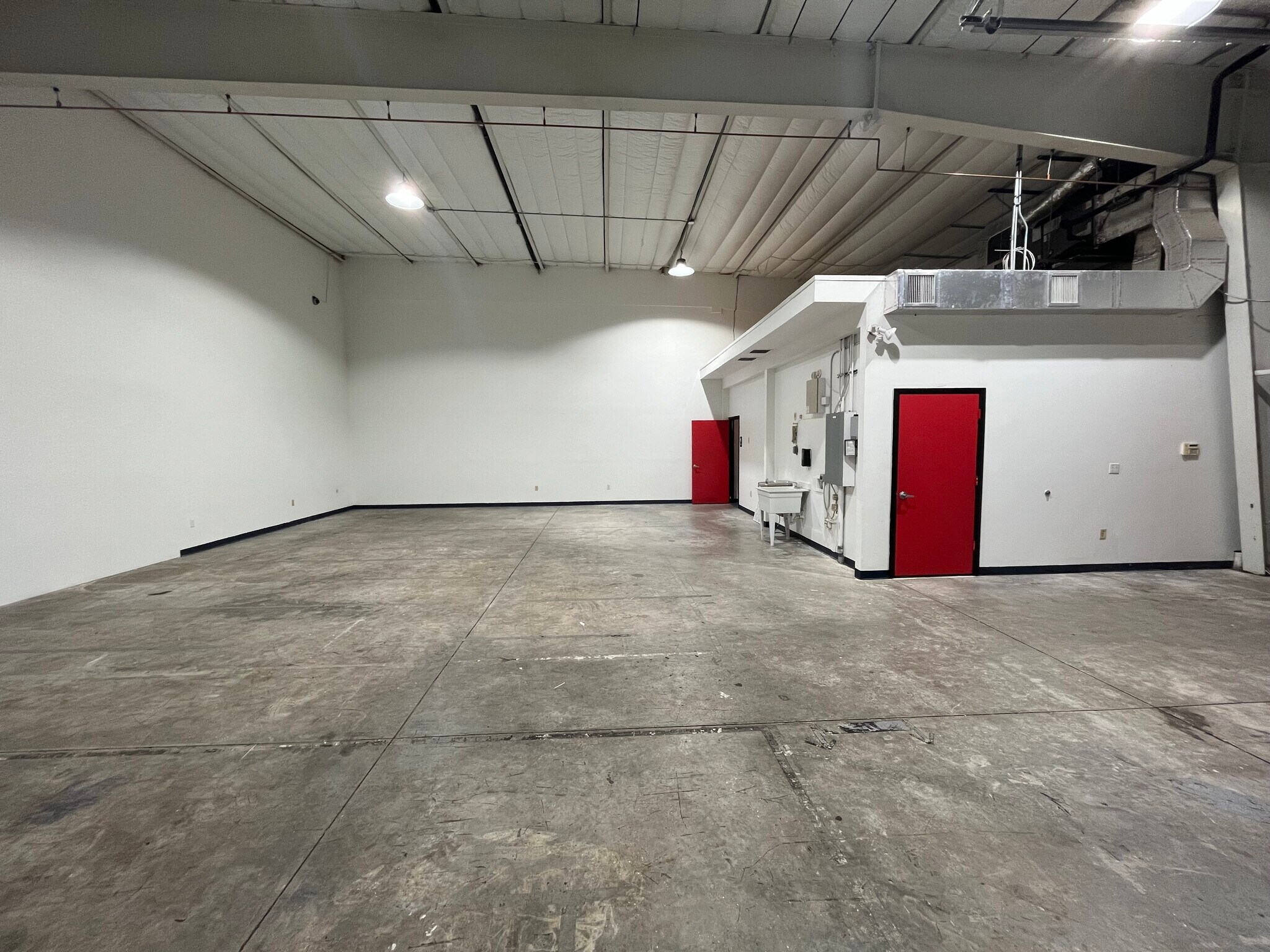 Jupiter Park Drive Jupiter, FL 33458 Industrial Property for Lease on