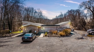 South Windsor, CT Veterinarian/Kennel - 69 Oakland Rd