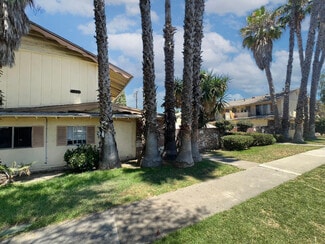 Anaheim, CA Apartments - 1803 W Sumac Ln