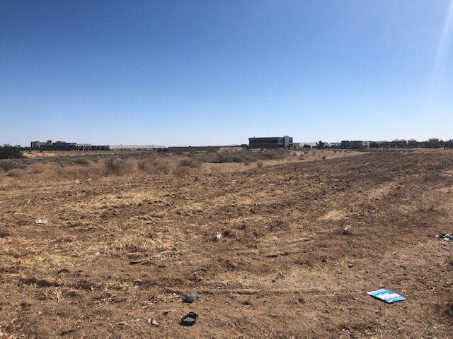 10th St W, Palmdale, CA for Sale