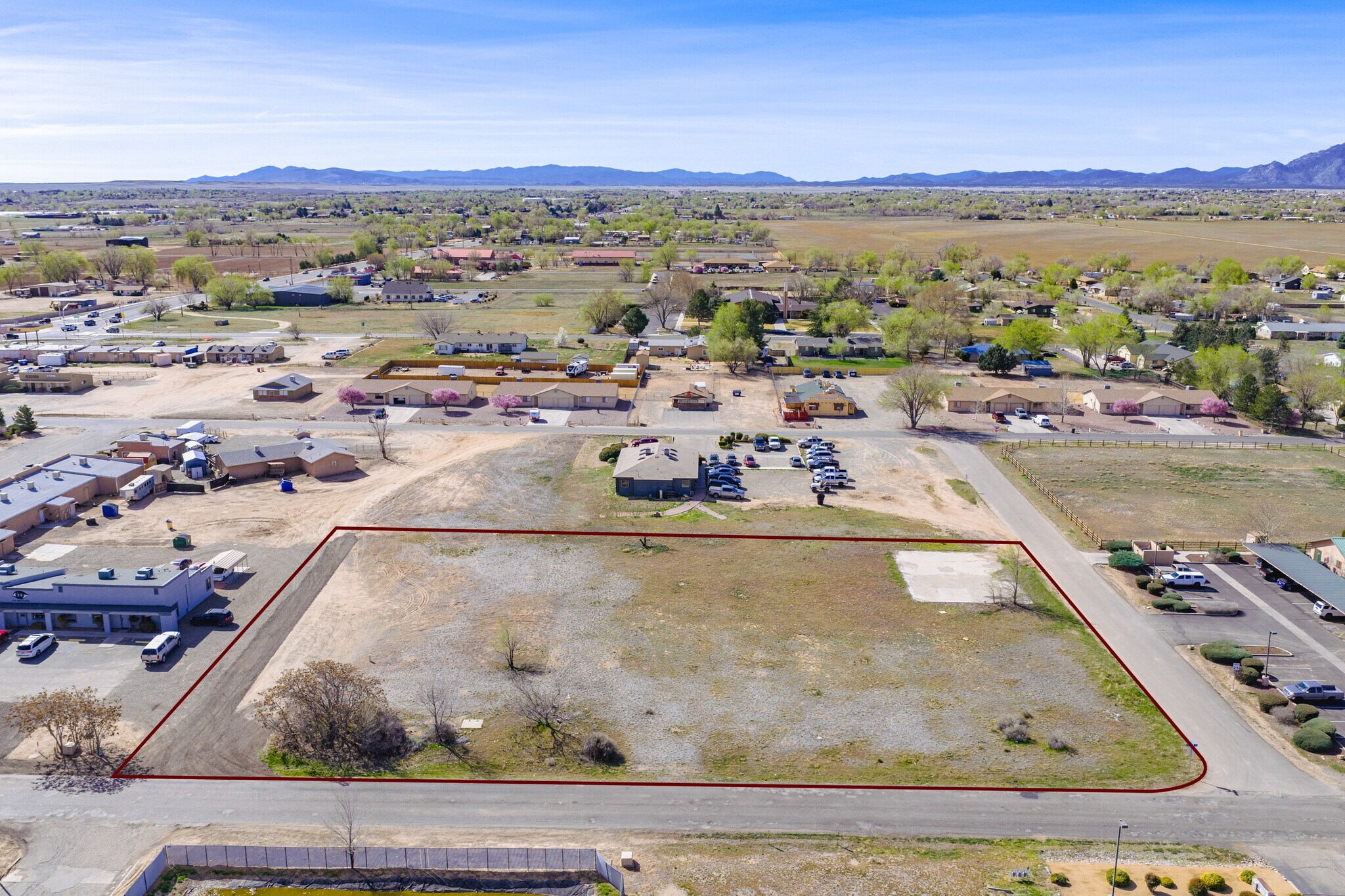 399-443 W Palomino Rd, Chino Valley, AZ for Sale