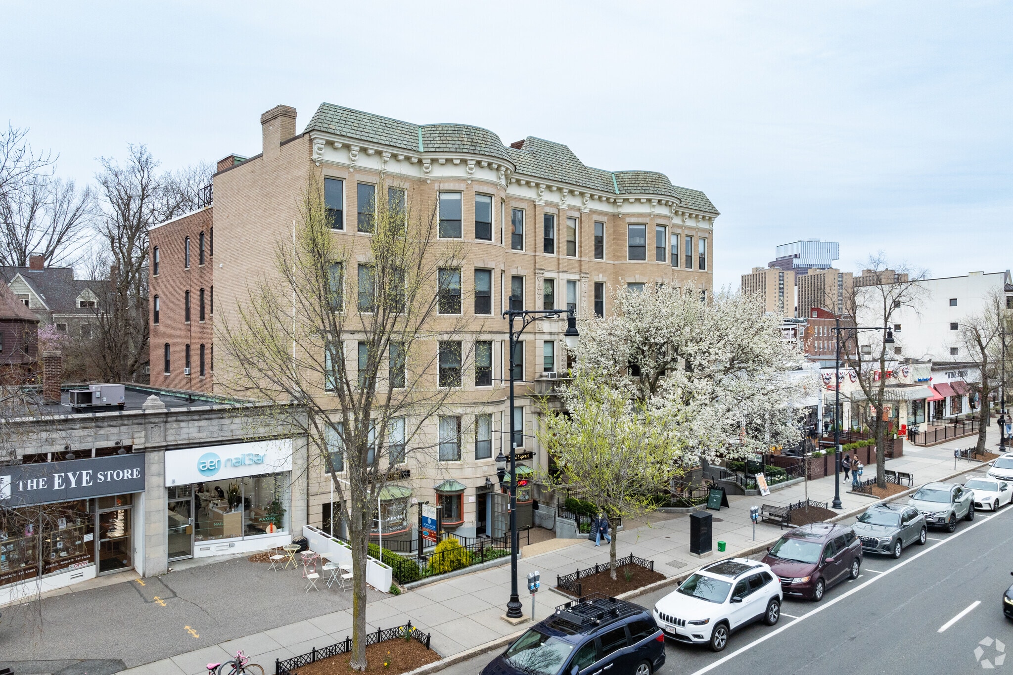 1038 Beacon St, Brookline, MA for Rent