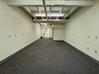 Fresno, CA Coworking Space - 4949 E. Kings Canyon Blvd