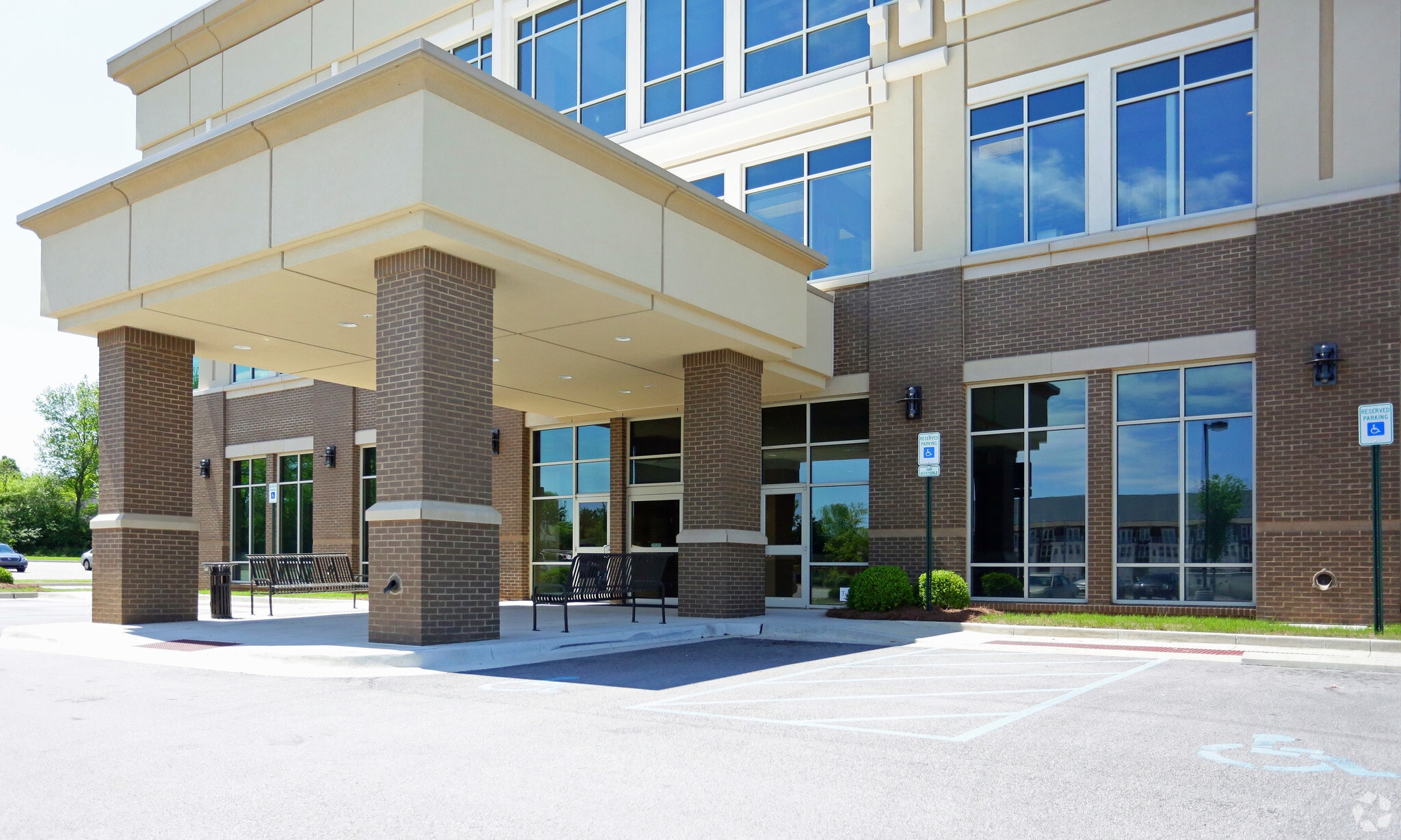 8337 Us-72 Hwy, Madison, AL for Rent