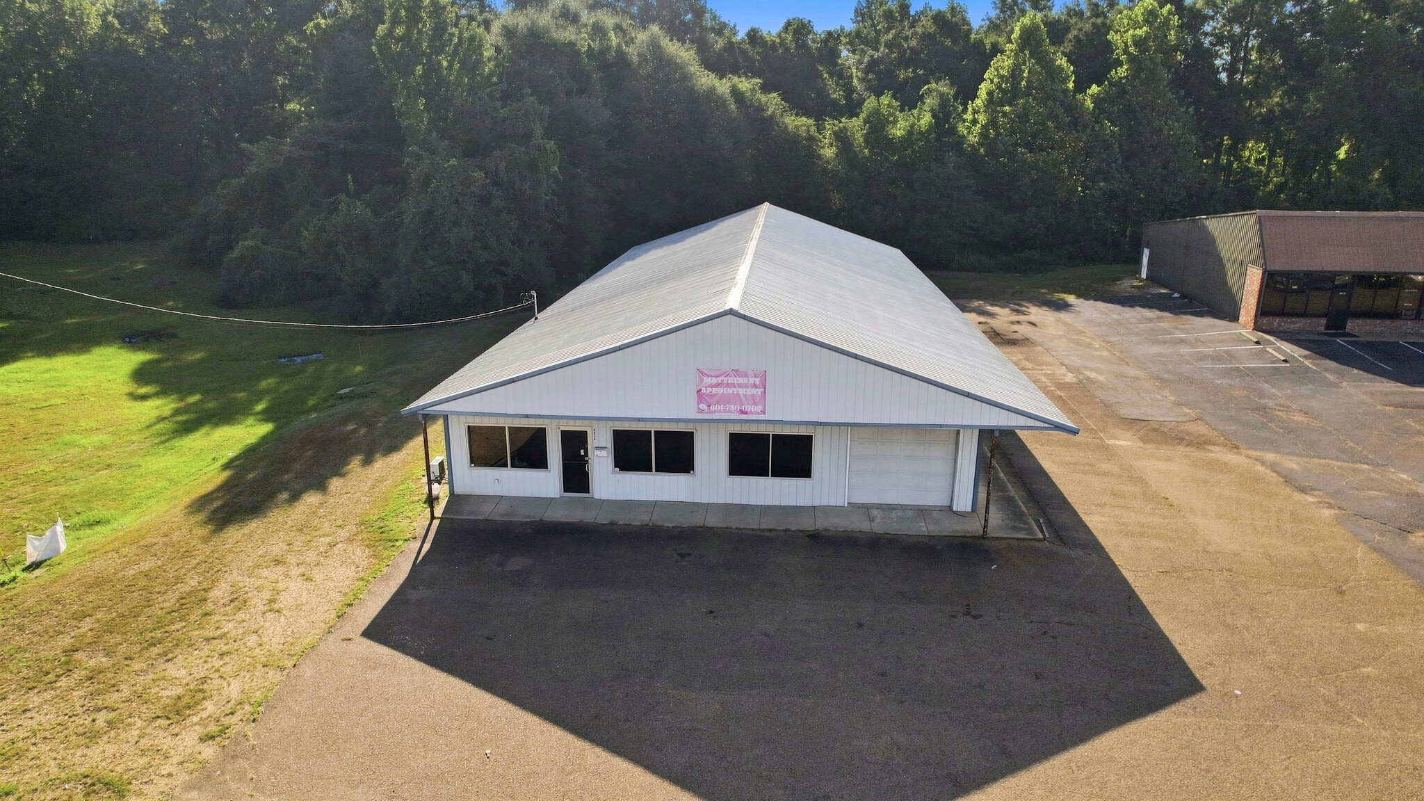 903 S Locust St, Mccomb, MS for Sale