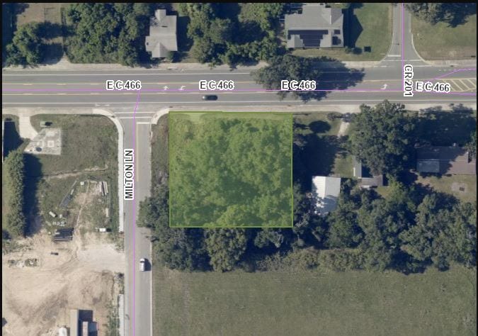 3829 County 466 rd, Oxford, FL for Sale