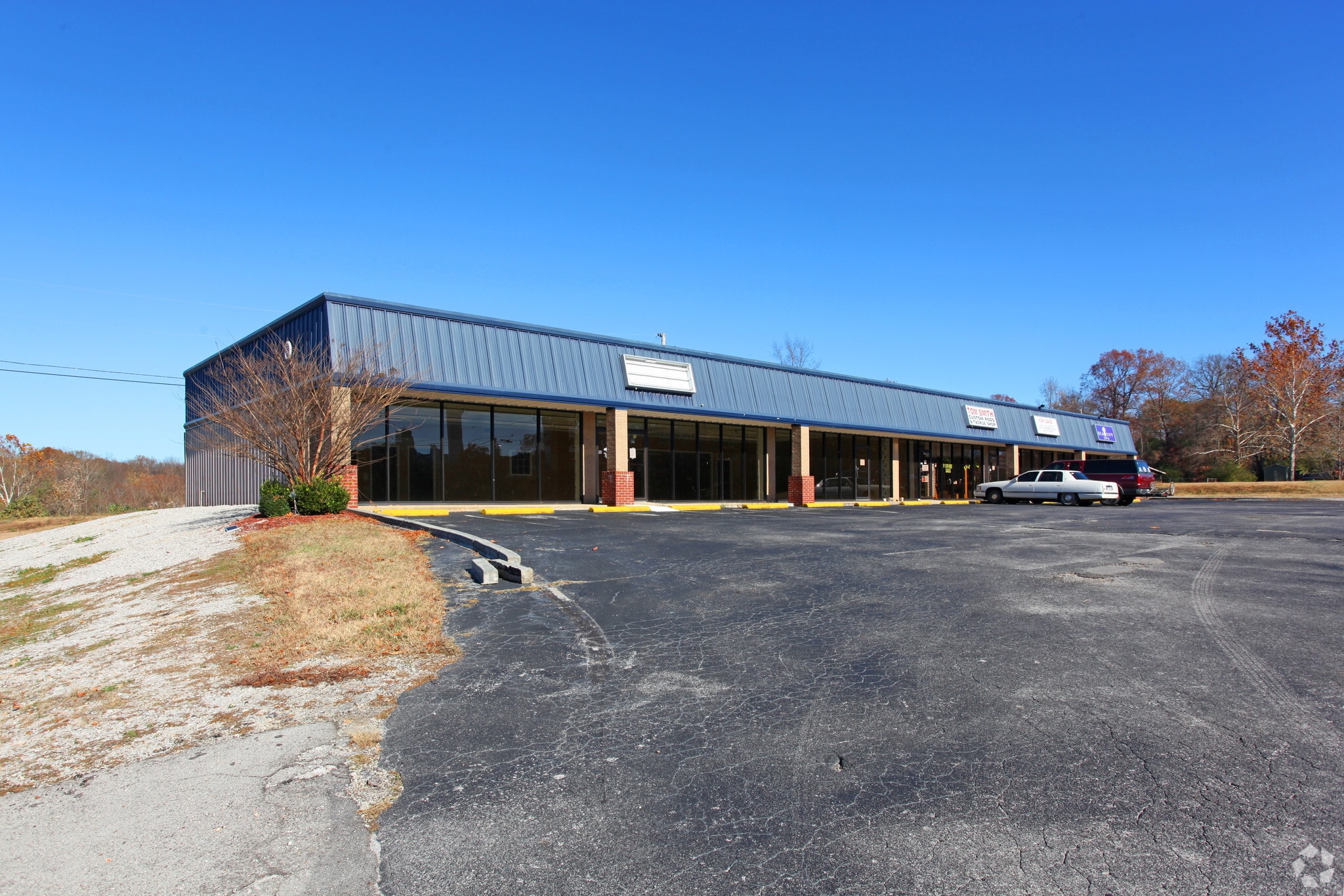 3301-3307 Veterans Dr, Florence, AL for Rent