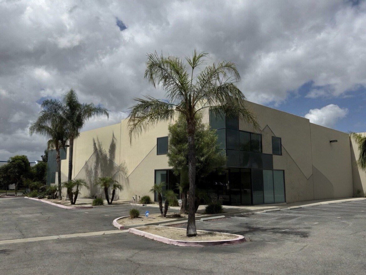 9080 Charles Smith Ave, Rancho Cucamonga, CA for Rent