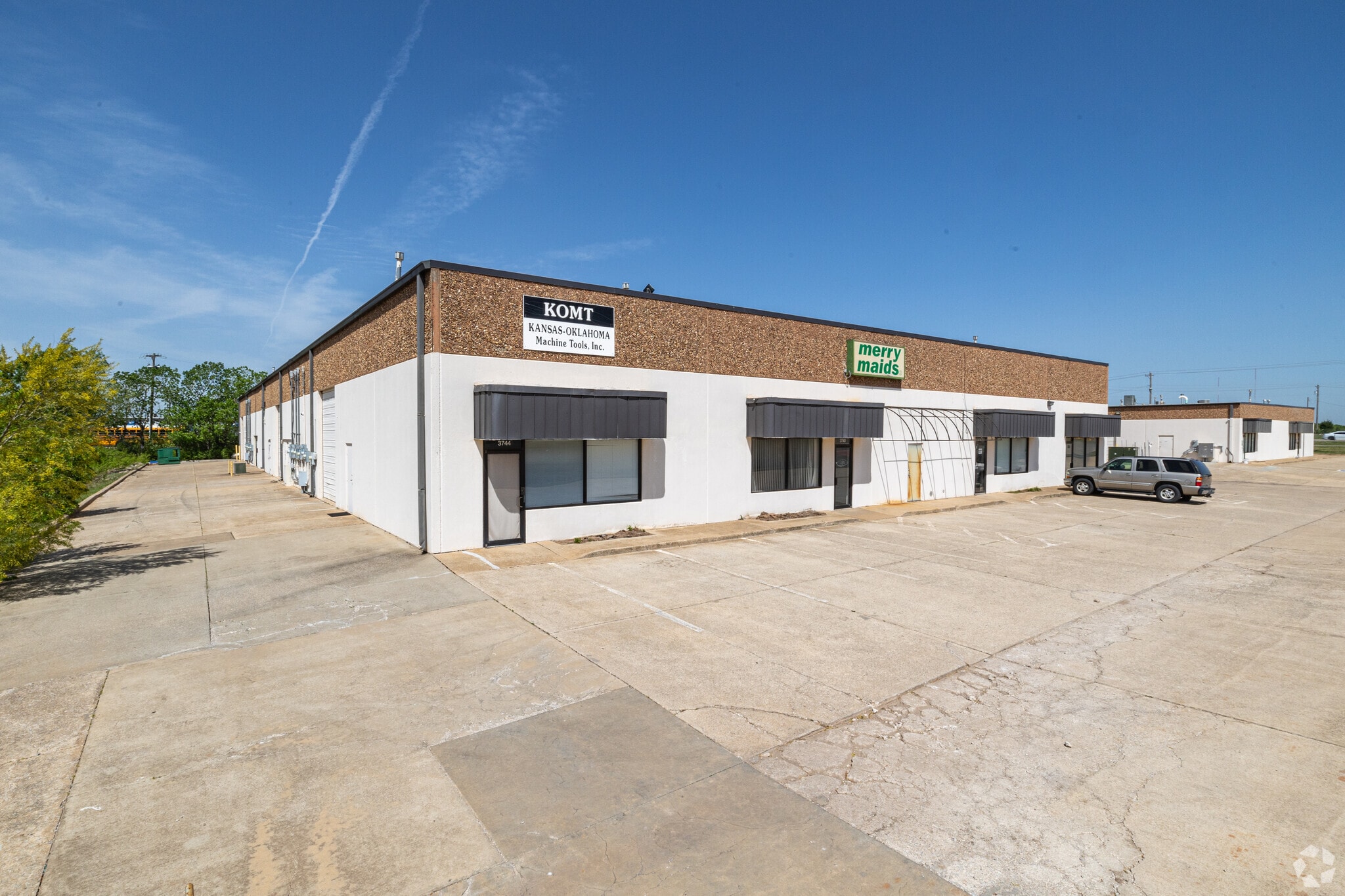 3600-3744 E I 240 Service Rd, Oklahoma City, OK for Sale