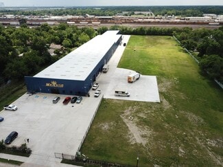 Houston, TX Warehouse - 6511 N Wayside Dr