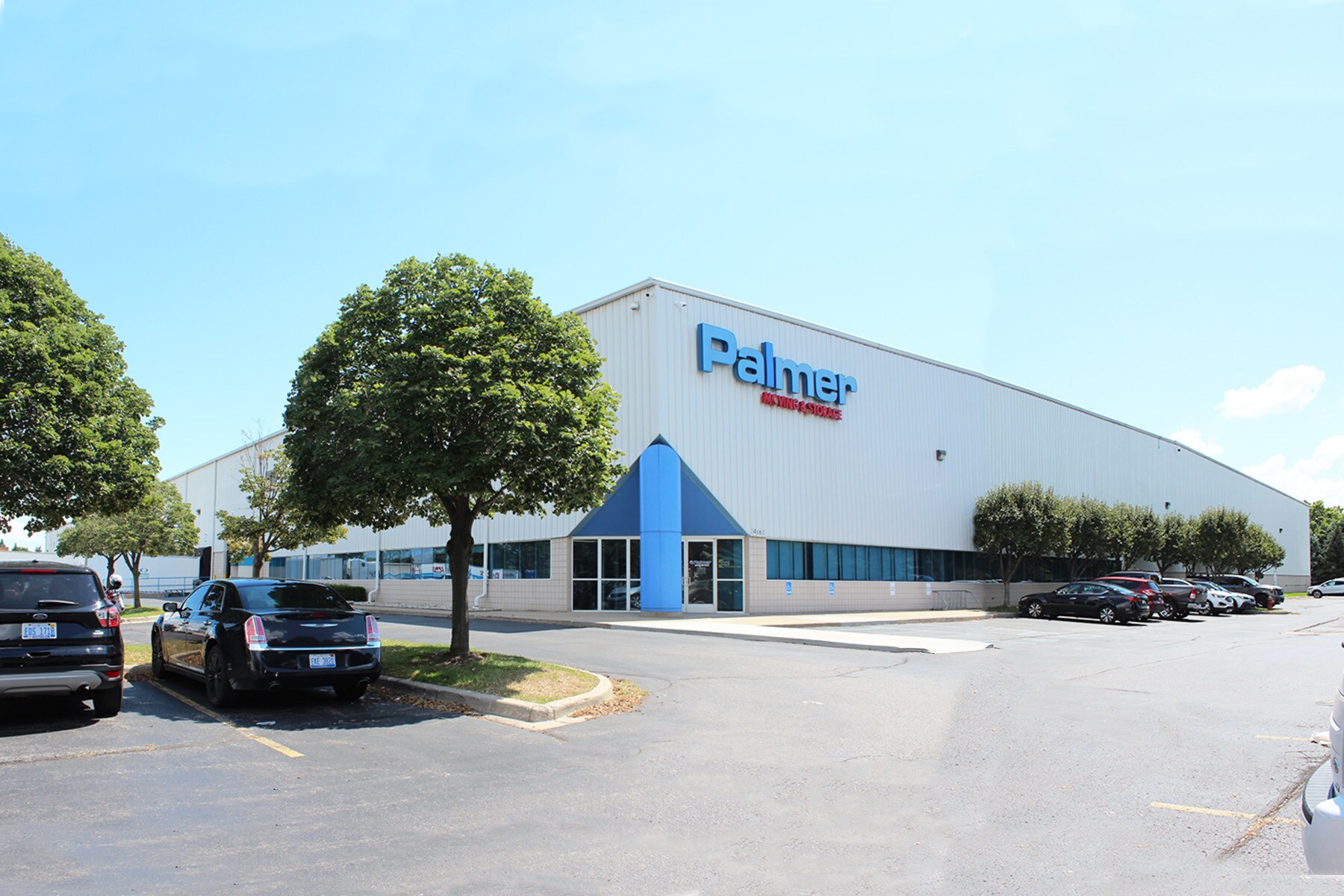 24660 Dequindre Rd Warren, MI 48091 Industrial Property for Lease on