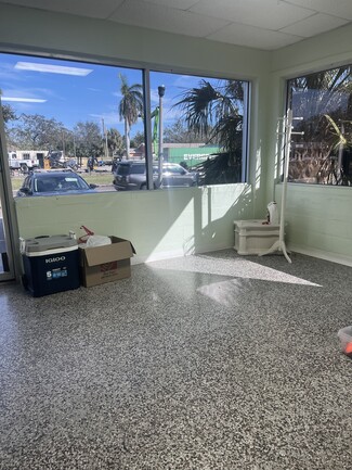 Gulfport, FL Retail - 925 49th St S