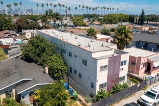 Los Angeles, CA Apartments - 711 Vernon Ave