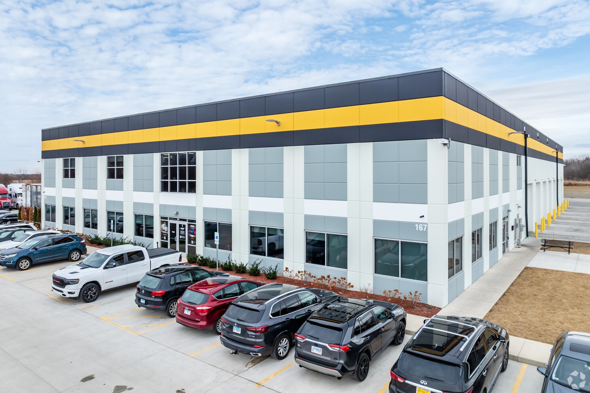 167 Flannigan Rd, Hampshire, IL for Rent