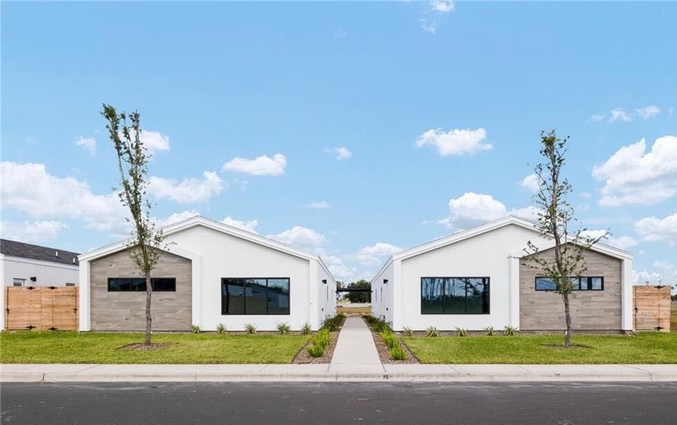 509 Sparrow Road, Weslaco, TX for Sale