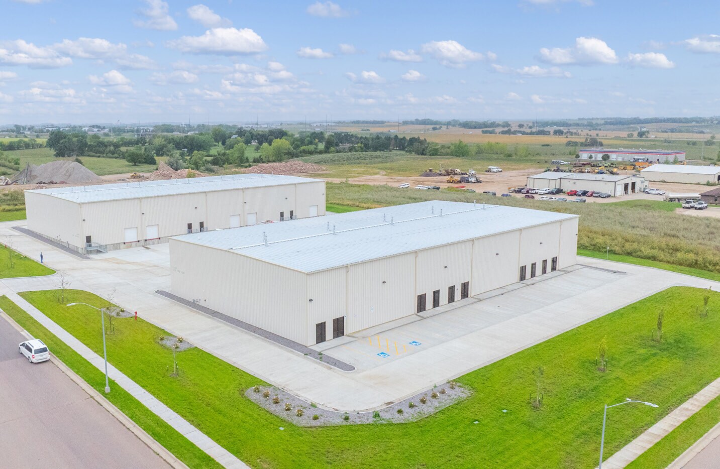 4100-4120 E Producer Ln, Sioux Falls, SD for Rent