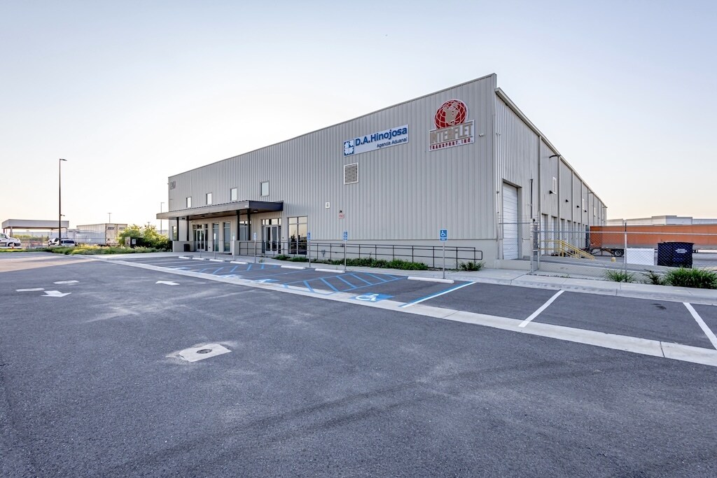 1207 Beltway Pky, Laredo, TX for Rent