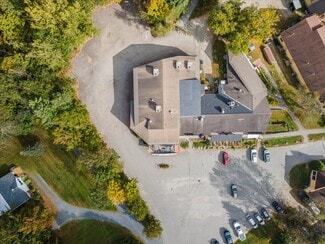 Stowe, VT Convenience Store - 454 Mountain Rd