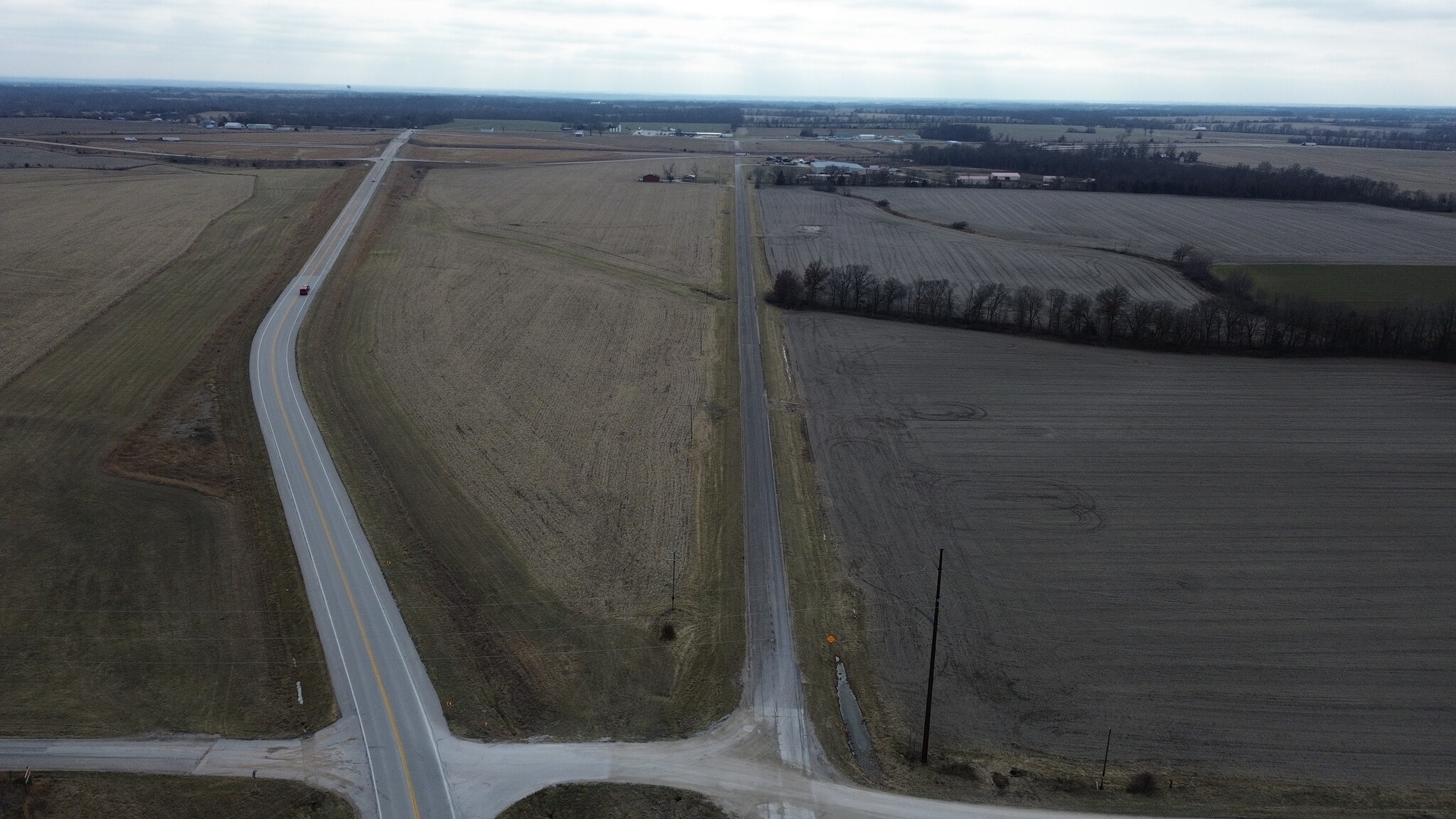 6801 Highway 24, Palmyra, MO for Sale