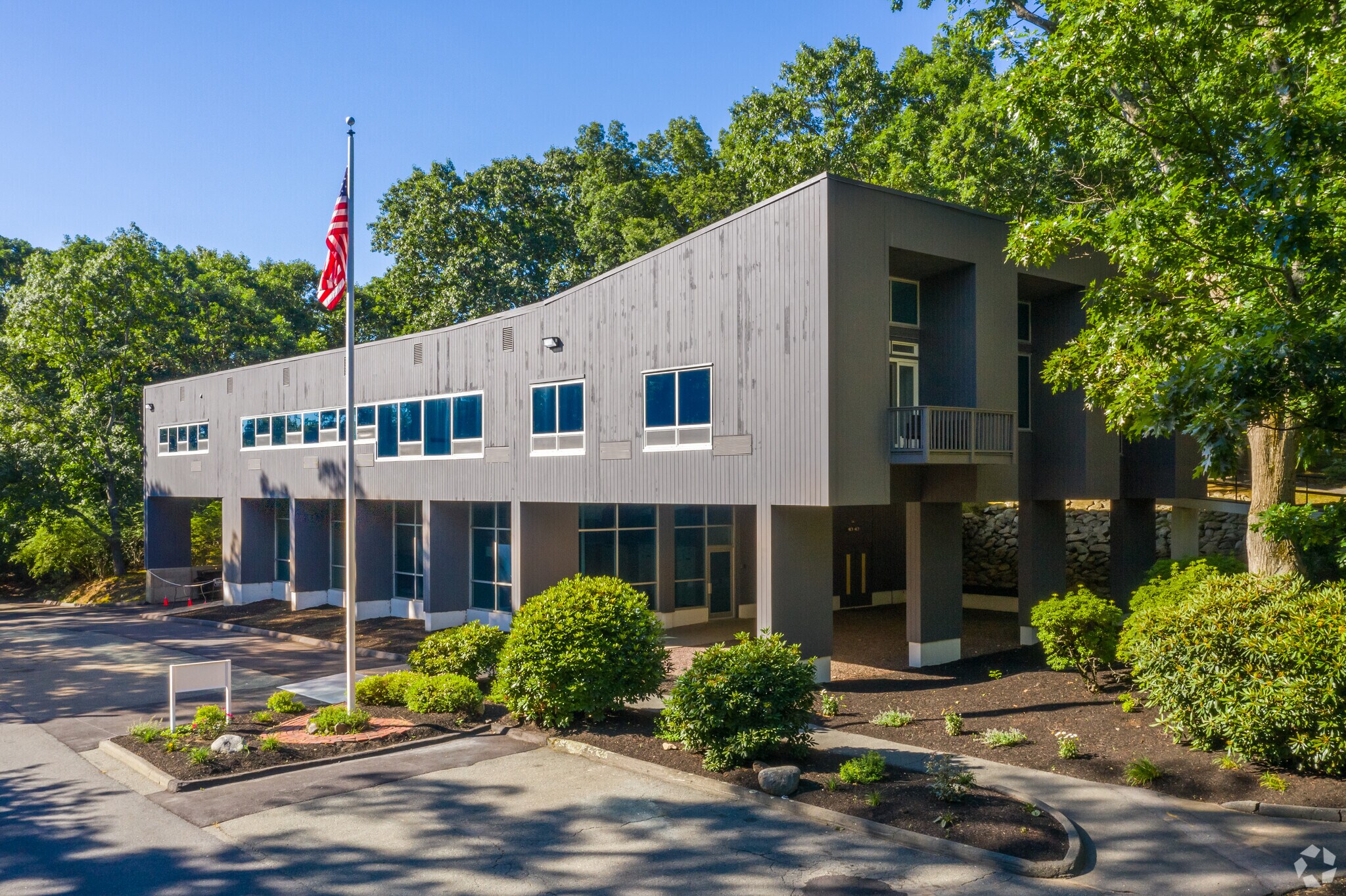 100 Summit St Peabody, MA 01960 Office Property for Lease on