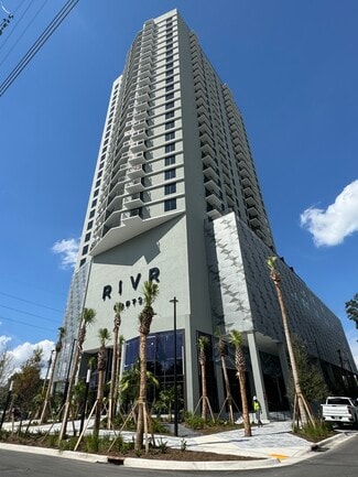 Fort Lauderdale, FL Retail - 460 SW 4th Ave