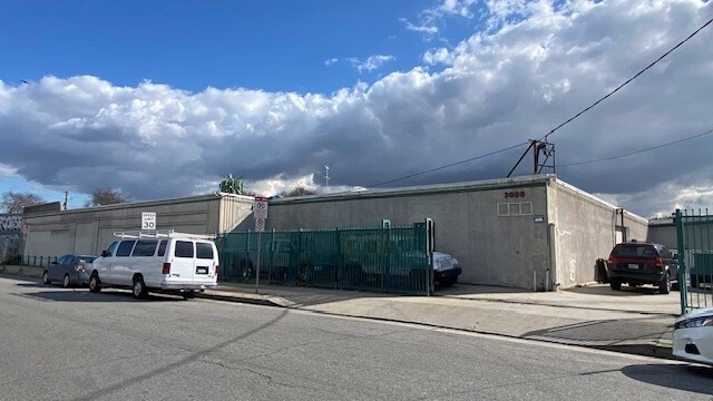 3000 Hyde Park Blvd, Los Angeles, CA for Rent