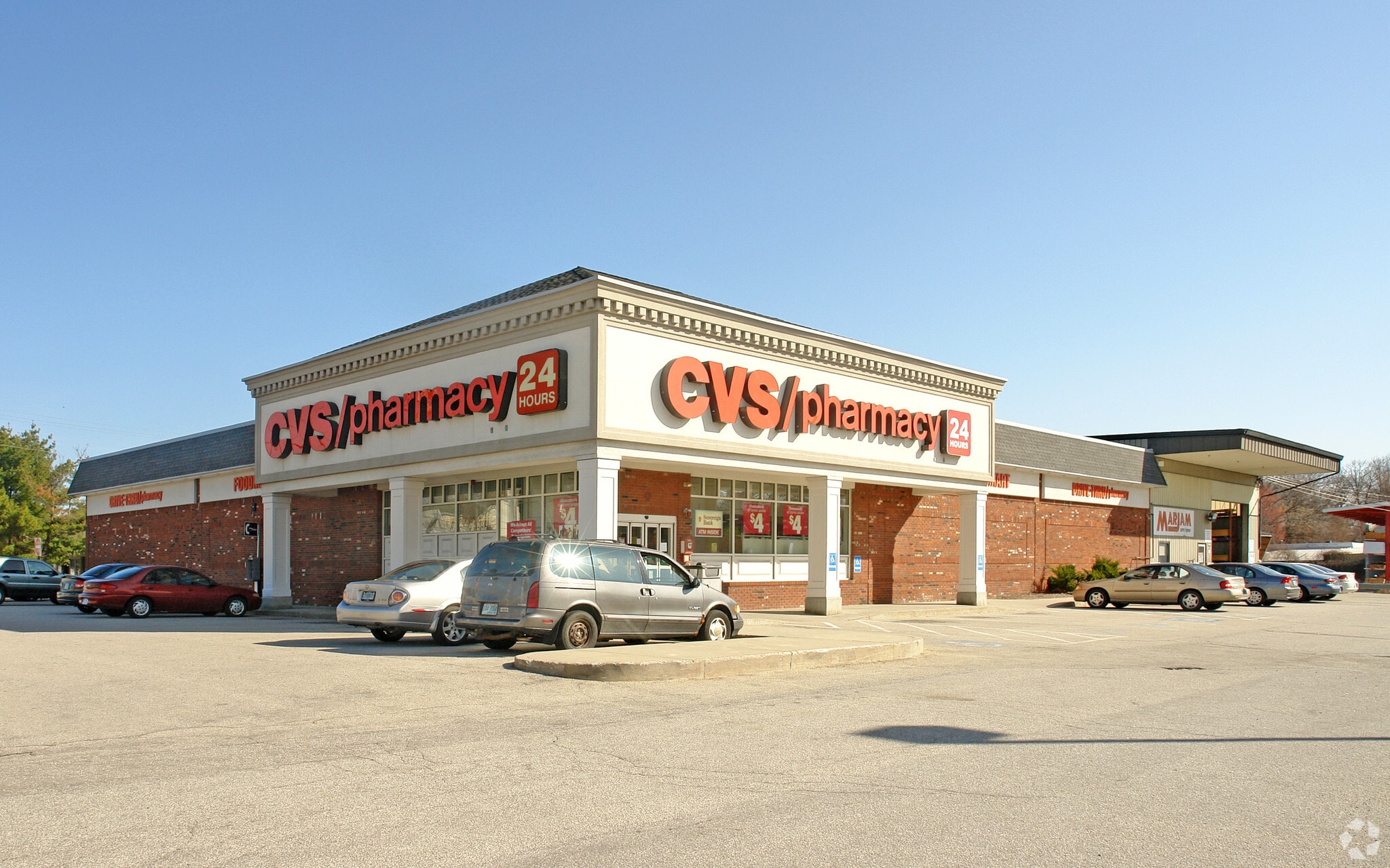271 Mammoth Rd, Manchester, NH for Rent