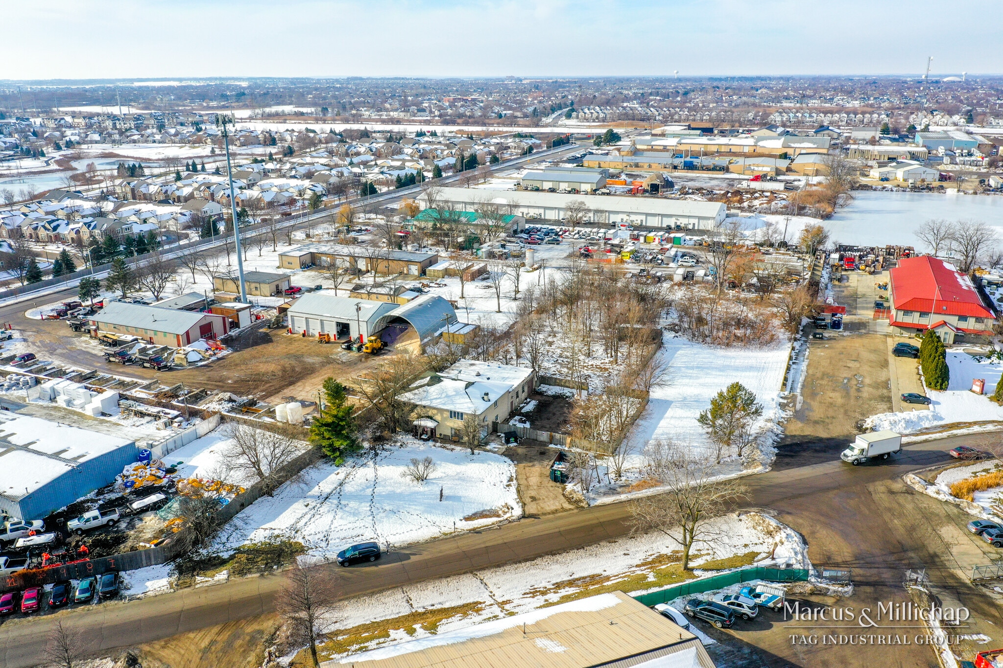 10S336 Schoger Dr, Naperville, IL for Sale