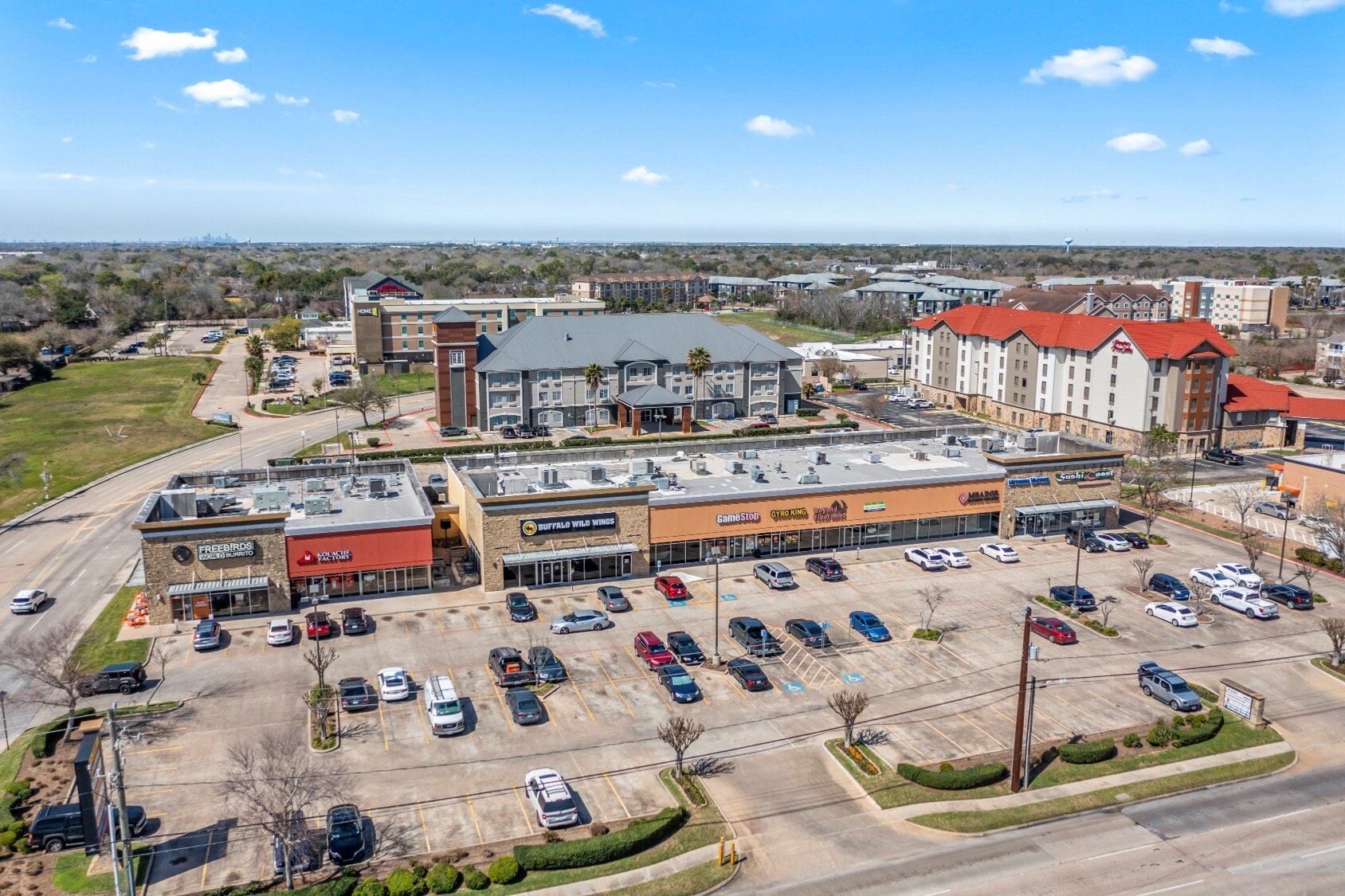 528 W Bay Area Blvd, Webster, TX for Sale