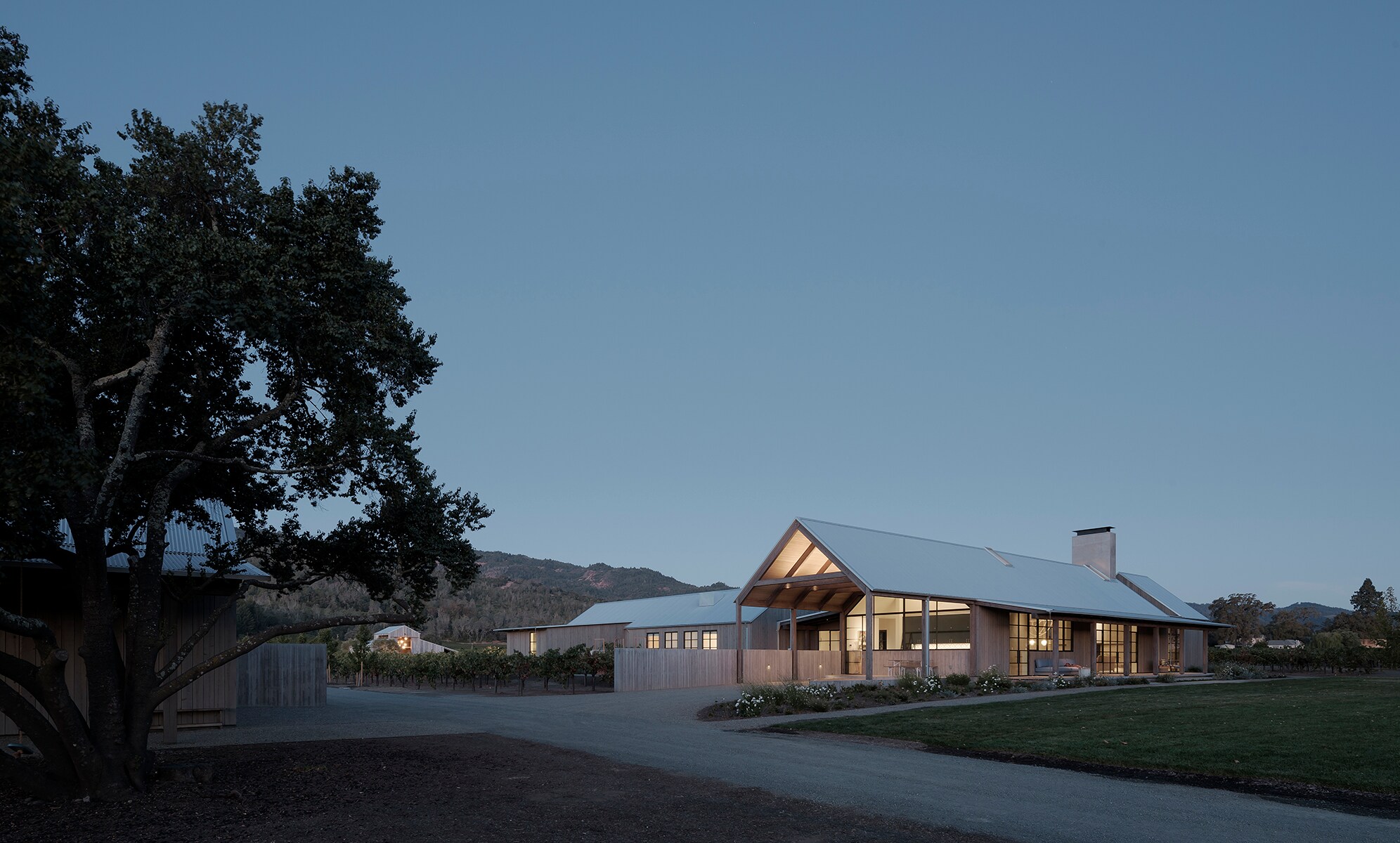 1540 W Zinfandel Ln, Saint Helena, CA for Sale