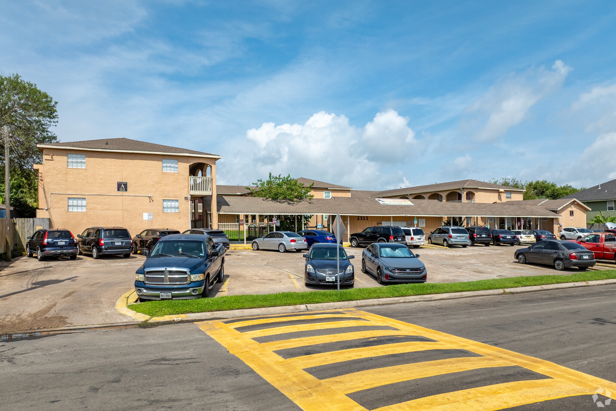 2311 71st St, Galveston, TX for Sale