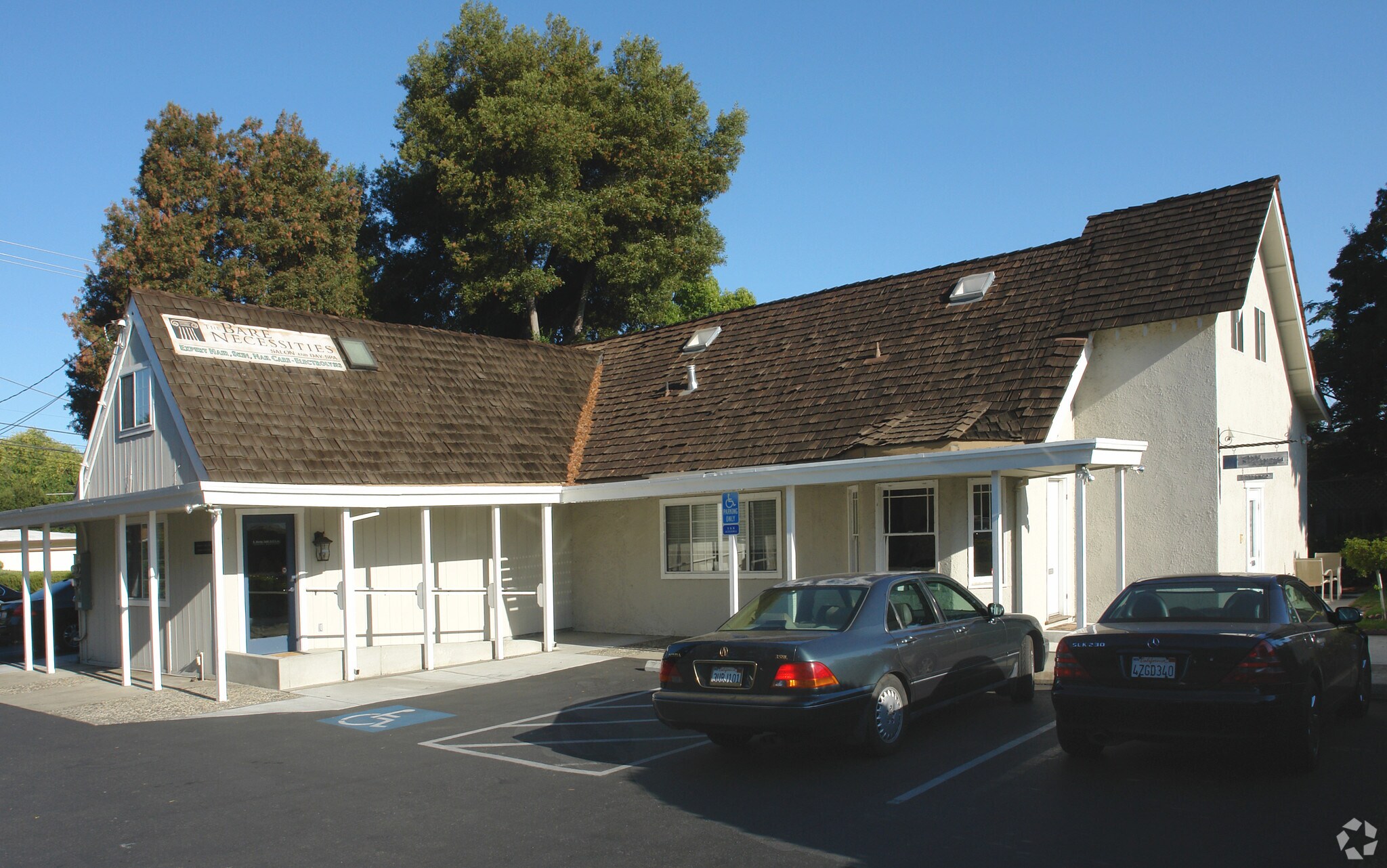 2002 White Oaks Rd Campbell, CA 95008 Office Property for Sale on