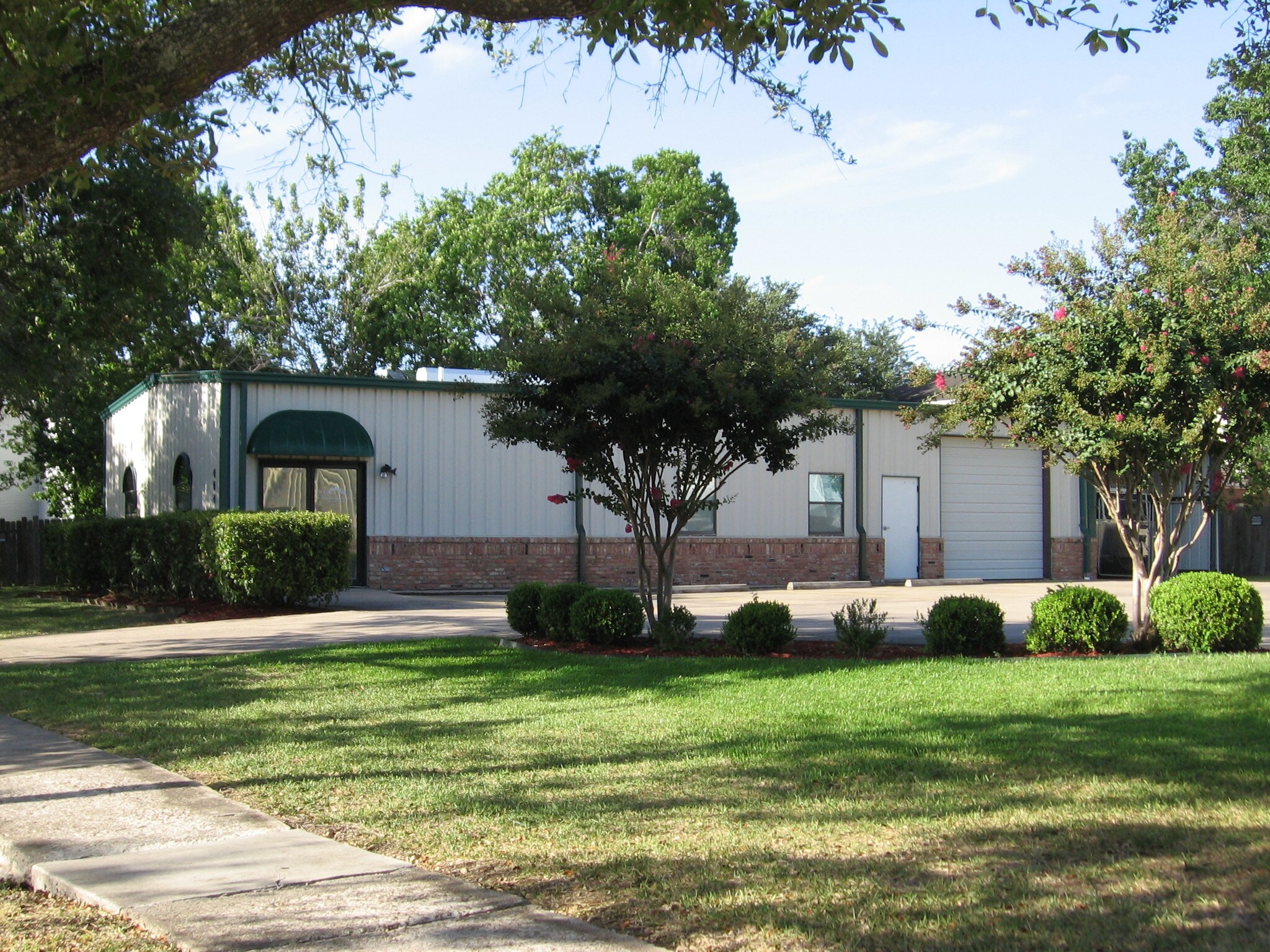 404 Newport Blvd, League City, TX for Rent