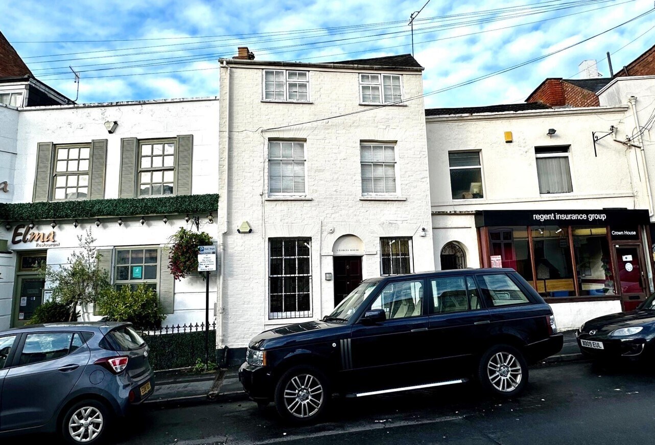 6 Augusta Pl, Leamington Spa, WAR for Rent